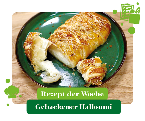 KI generiert: Ein gebackener Halloumi auf einem Teller. Text: "Rezept der Woche Gebackener Halloumi".