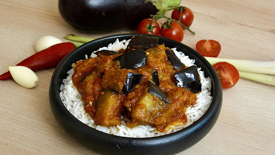 Rezeptbild für Indonesisches Auberginengemüse - Balado Terong