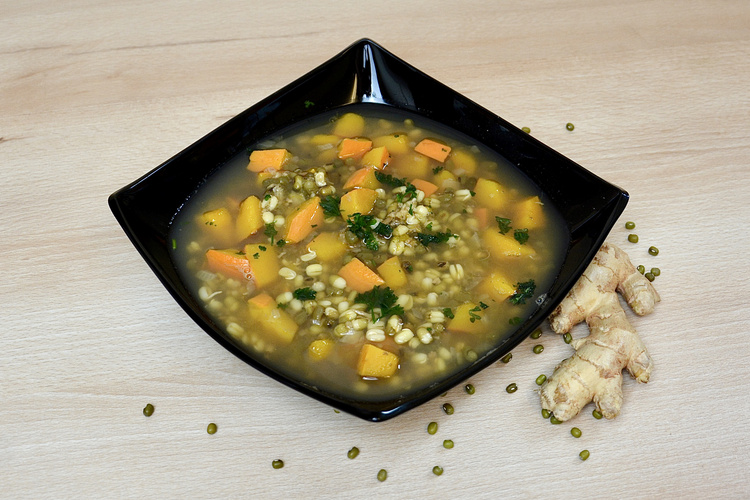 Rezeptbild für Vietnamesische Kürbissuppe mit Mungbohnen