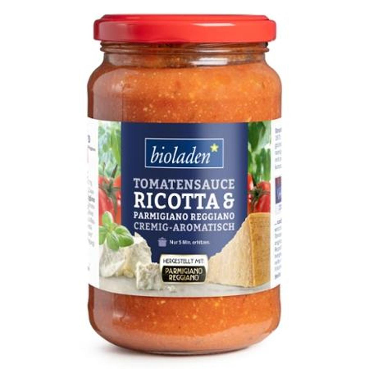 b* Tomatensauce Ricotta & Parmigiano Reggiano
