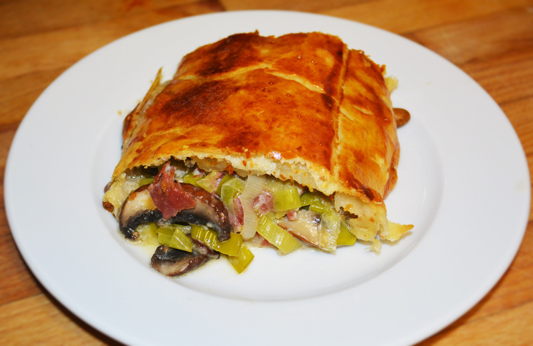 Rezeptbild für Lauch-Blätterteig-Strudel