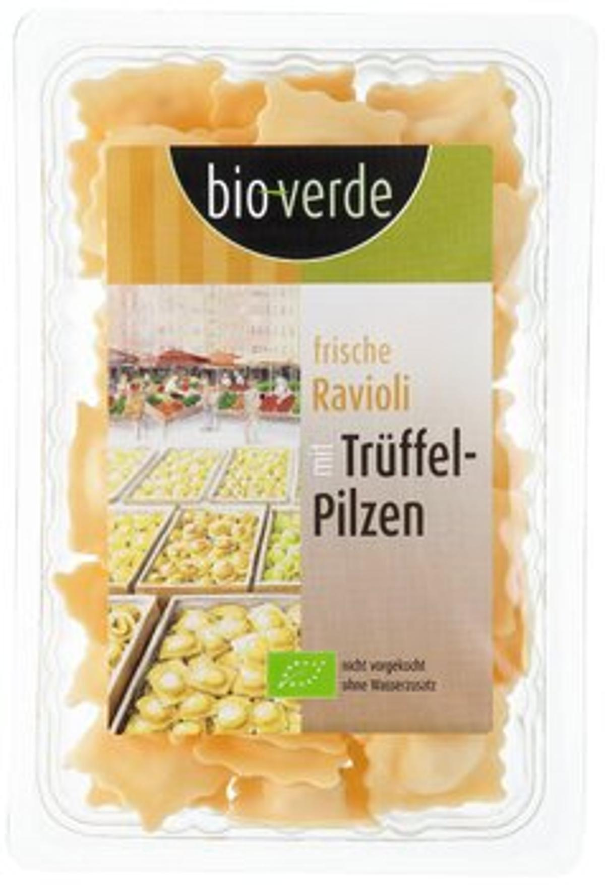 Frische Ravioli gefüllt mit Trüffel & Parmesan
