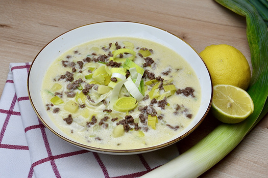 Rezeptbild für Lauchsuppe mit Hack